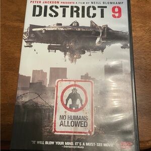 District 9 DVD
